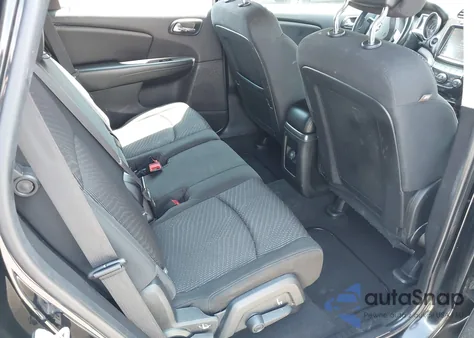 2016 Dodge Journey Sxt z USA, uszkodzony, nr VIN 3C4PDCBG9GT165847